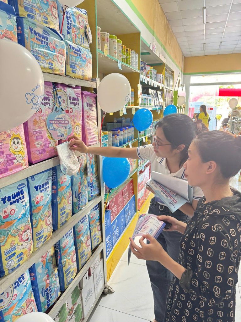 Nhà phân phối bỉm Young Premium tại cửa hàng mẹ và bé ở Việt Nam