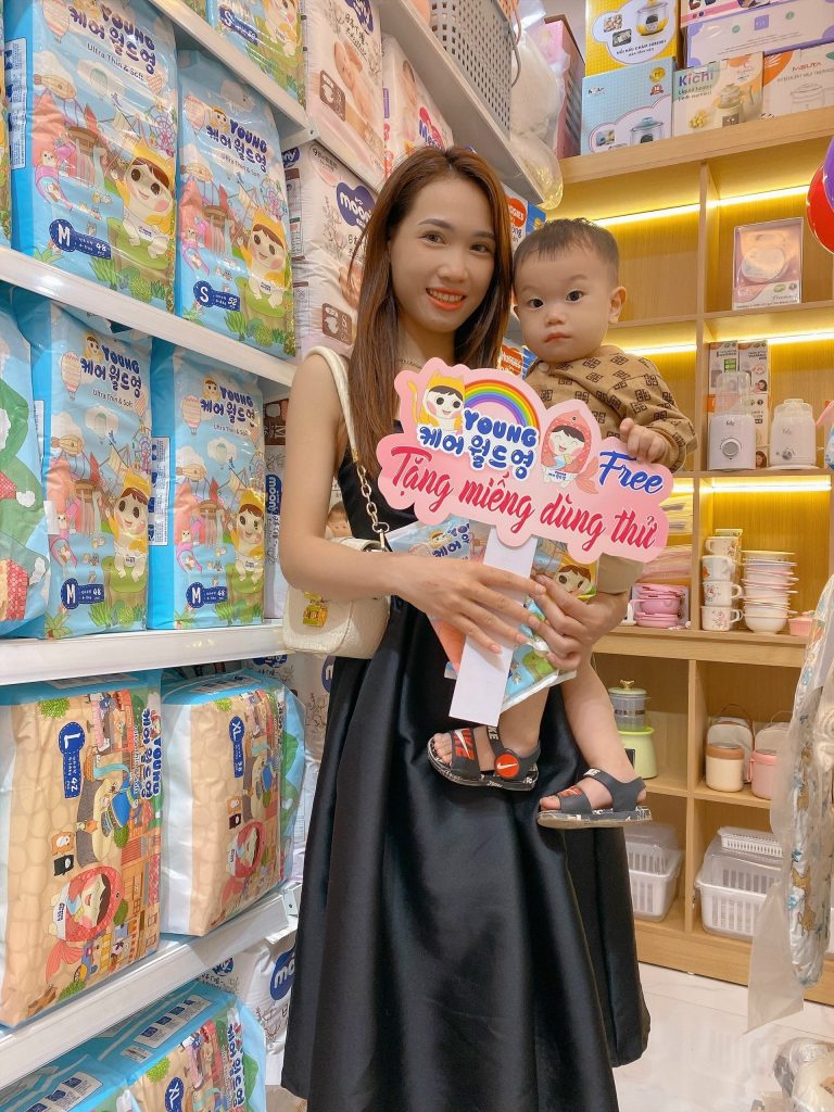 bỉm young premium ban đêm giúp bé ngủ ngon, khô ráo và hạn chế hăm tã